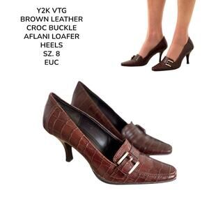 Y2K VTG. BROWN CROC LEATHER BUCKLE LOAFER HEELS ALFANI SZ. 8 EUC